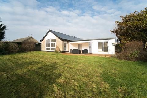 4 bedroom bungalow for sale, Steart Drive, Burnham-on-Sea, TA8