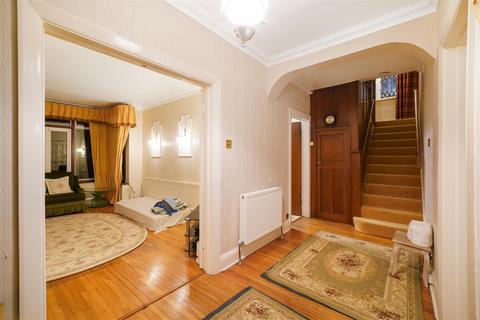 4 bedroom detached house to rent, Mulgrave Road, Harrow