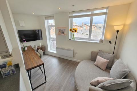 undefined, 30 Ashley Road, Altrincham WA14