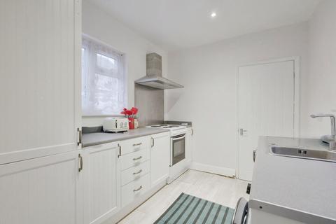 1 bedroom flat for sale, Gordon Road, Southend-on-sea, SS1