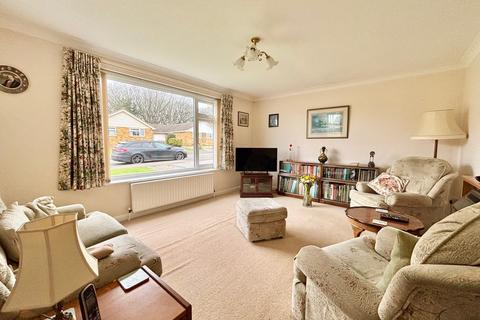 3 bedroom detached bungalow for sale, Venture Close, Bexhill-on-Sea, TN40