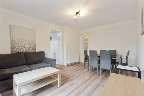 2 bedroom flat to rent, The Paddockholm, Corstorphine, Edinburgh, EH12