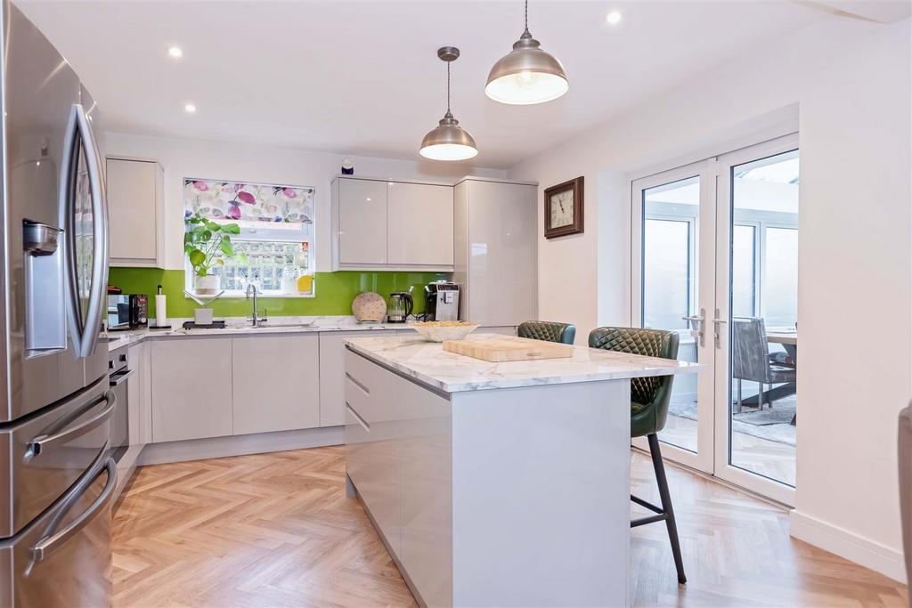 Littlehampton rd 17.jpg