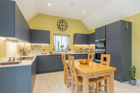 4 bedroom semi-detached house for sale, Gregory Park North, Cambridge, Cambridgeshire, CB5