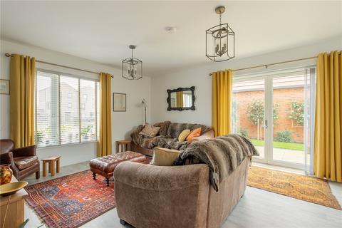 4 bedroom semi-detached house for sale, Gregory Park North, Cambridge, Cambridgeshire, CB5