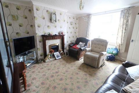 3 bedroom end of terrace house for sale, Greno View Road, High Green, Sheffield