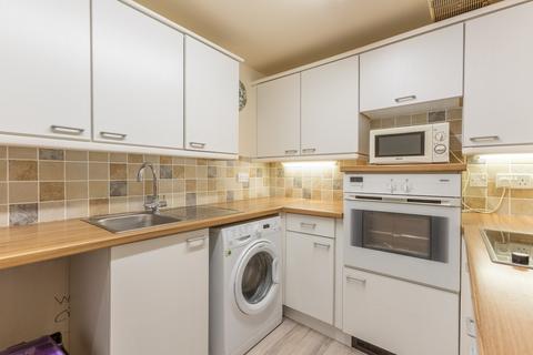 2 bedroom flat for sale, 14 Ashleigh Court, Station Road, Arnside, LA5 0JH