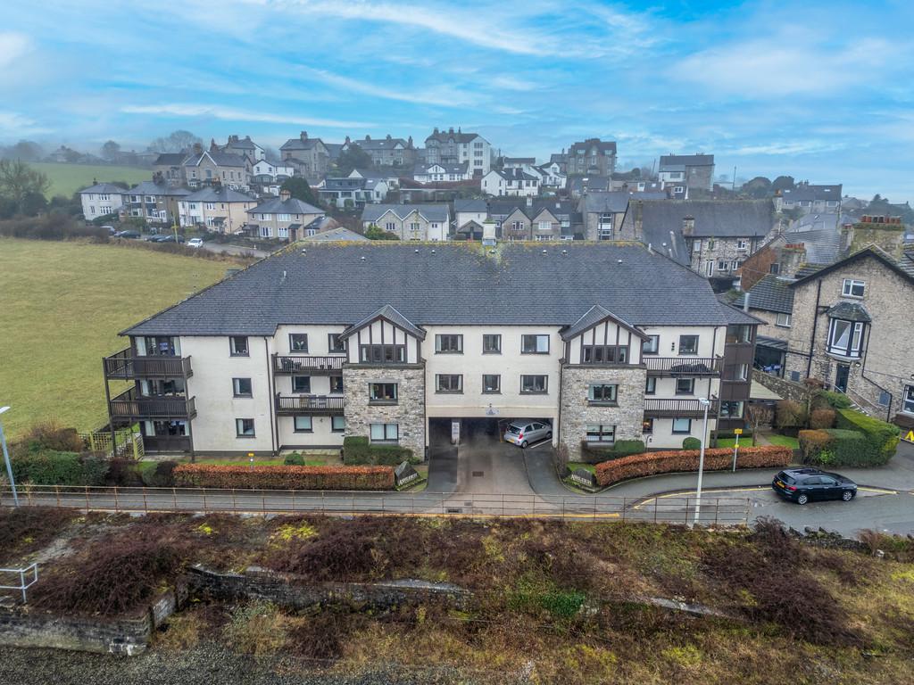 14 Ashleigh Court