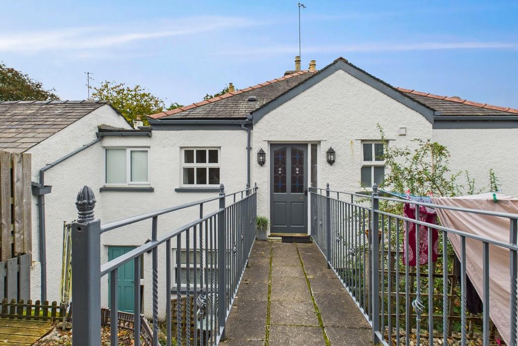 3 Wood Close Gardens