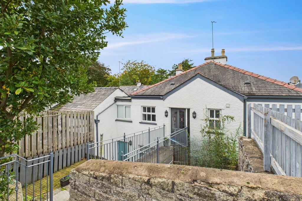 3 Wood Close Gardens