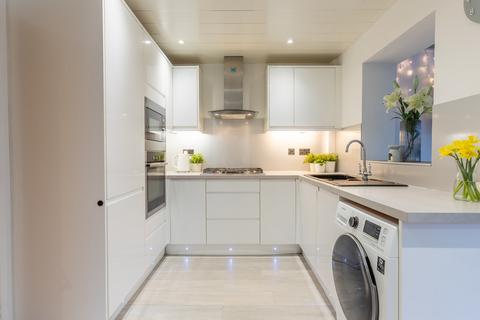 22 Bluebell Close, Kendal, LA9 7SH