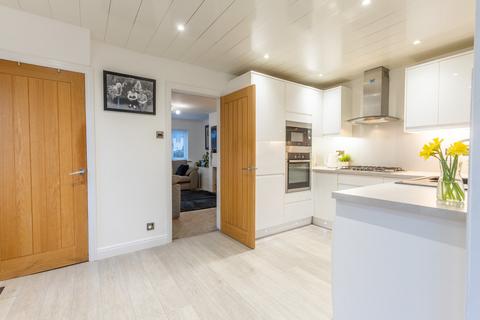 22 Bluebell Close, Kendal, LA9 7SH