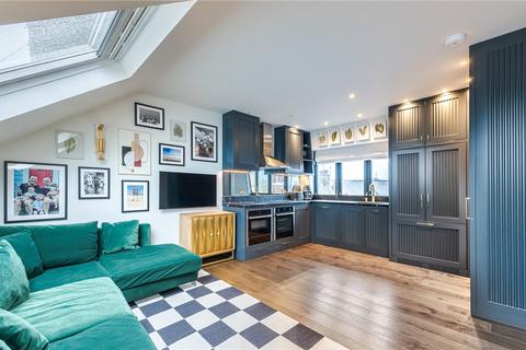 3 bedroom maisonette for sale, Prince Of Wales Drive, London, SW11