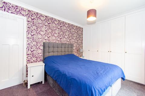 2 bedroom flat for sale, Green Road, Bournemouth, Dorset