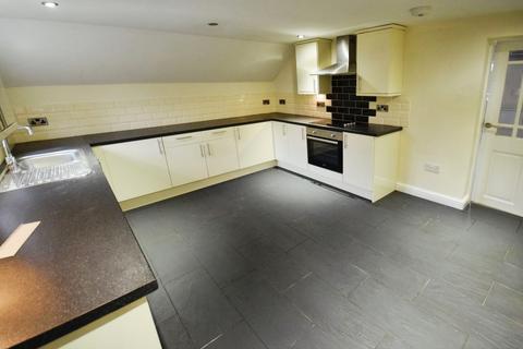 2 bedroom terraced house to rent, Tape Street, Cheadle