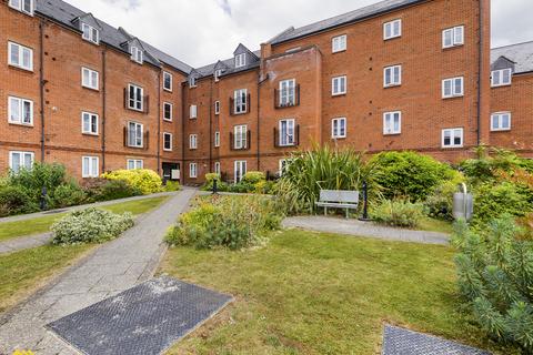 2 bedroom flat for sale, Britannia Road, Banbury OX16