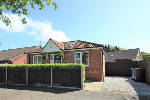 2 bedroom detached bungalow for sale, Tilbury Road, Kingston upon Hull HU4