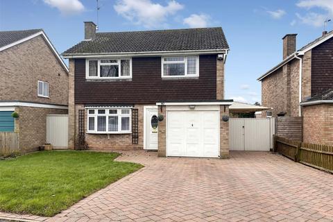 4 bedroom detached house for sale, Willow Drive, Wellesbourne, Warwick