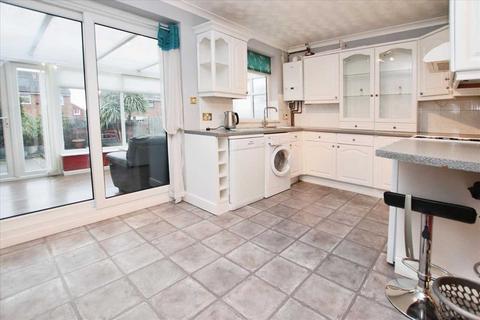 3 bedroom semi-detached house for sale, Broughton Gardens, Lincoln