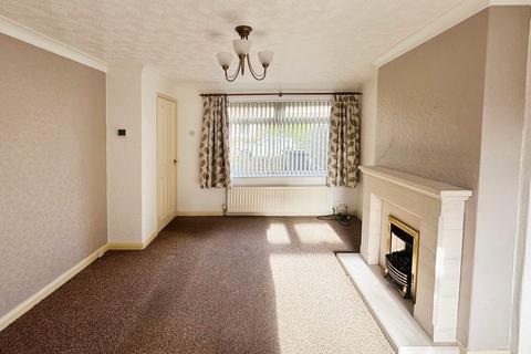 undefined, Springfield Close, Leeds LS18
