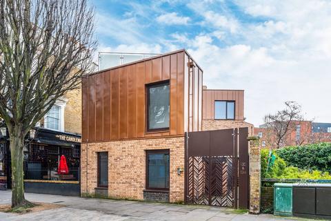 134 Battersea High Street, London SW11