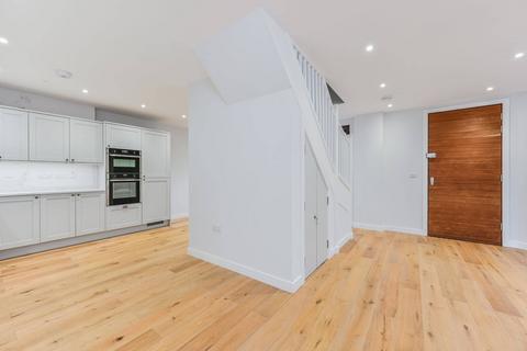 2 bedroom house for sale, 134 Battersea High Street, London SW11