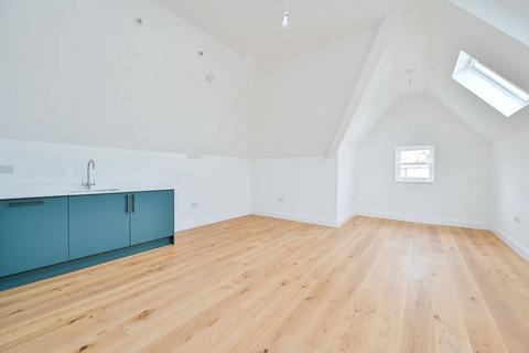 1 bedroom flat for sale, 1 Exbury Road, London SE6