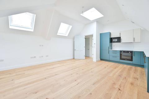 1 bedroom flat for sale, 1 Exbury Road, London SE6