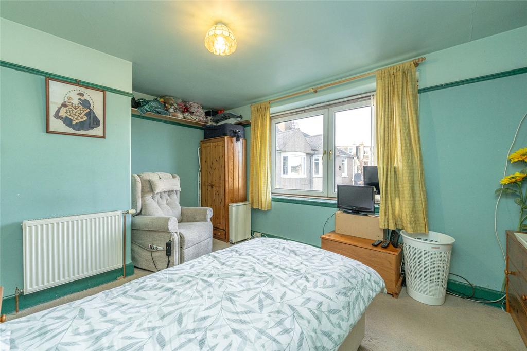Bedroom 1 Alt