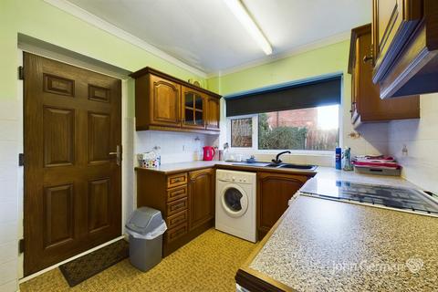 3 bedroom semi-detached house for sale, Harwood Road, Lichfield