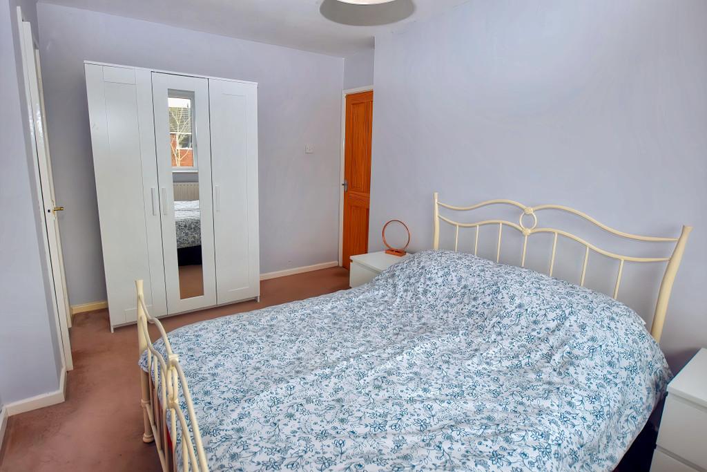 Bedrooom 1b