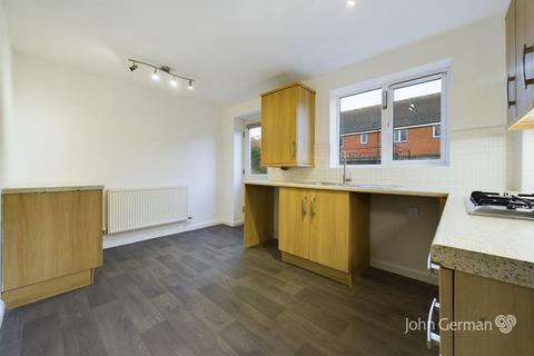 2 bedroom end of terrace house for sale, Pipers Way, Burton-on-Trent