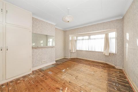 49 Whitefield Avenue, Purley, CR8 4BP