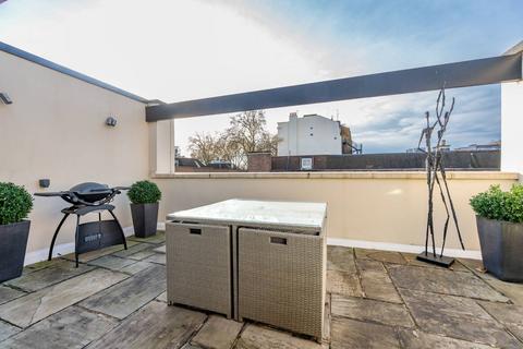 15 Radnor Place, London, W2 2TF