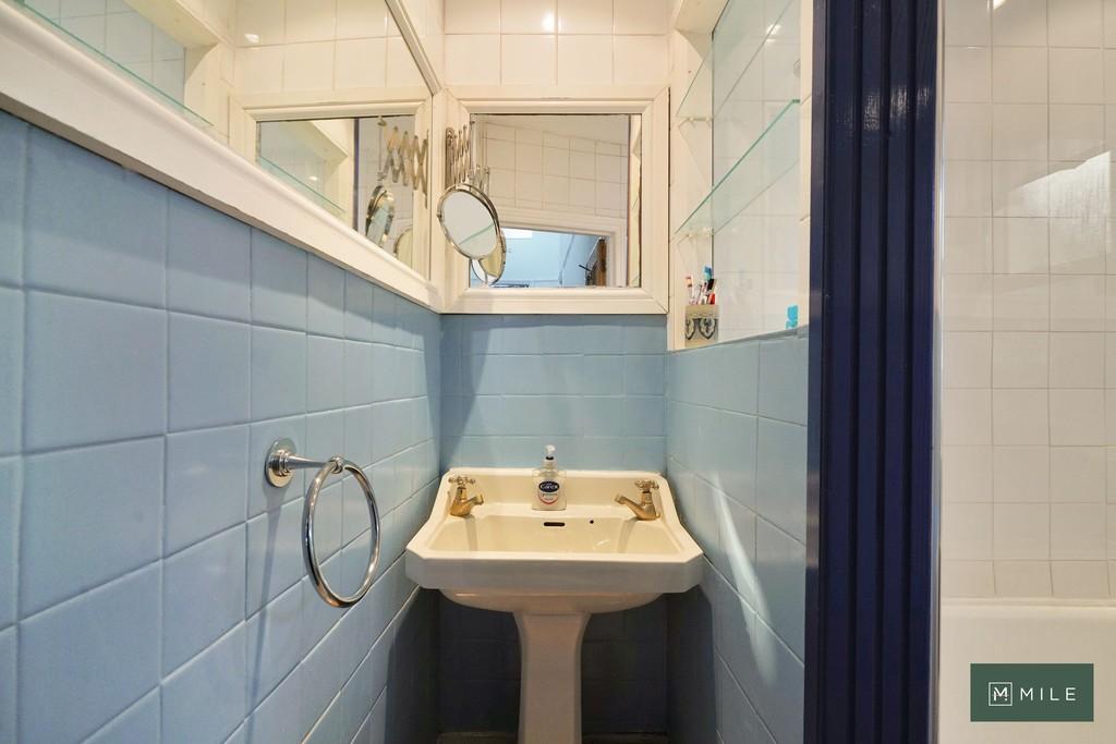 62 Leghorn Road - ECICq Kl4 PKRtz FL15 APe