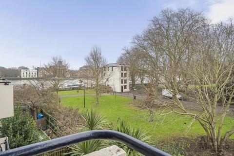 2 bedroom flat for sale, Bermondsey Wall East, Rotherhithe, SE16