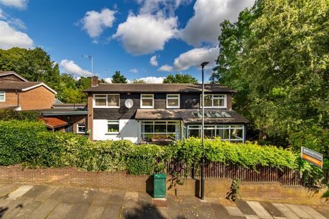 5 bedroom detached house for sale, Glastonbury Grove, Jesmond, NE2