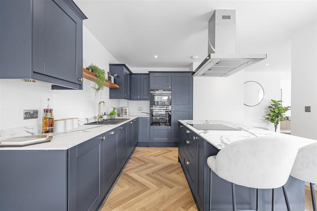 James anderson-plot 2 worple park-sw14 8ng 11 .JP