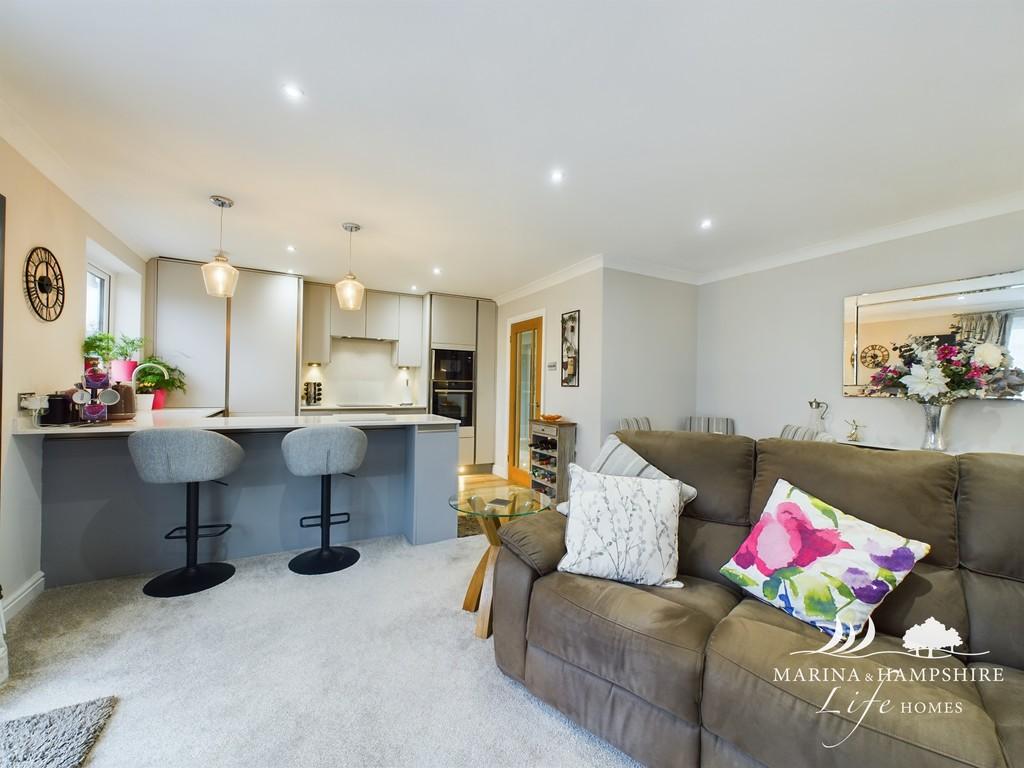 Cam03691 g0 pr0029 still019