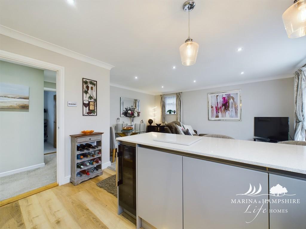 Cam03691 g0 pr0029 still016