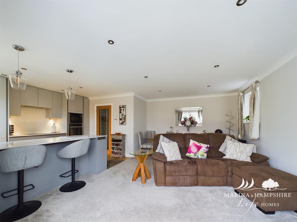 Cam03691 g0 pr0029 still031