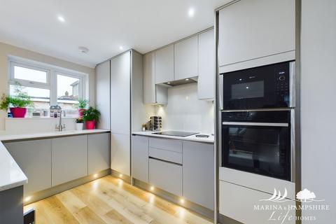 undefined, Gate House Road, Fareham PO16