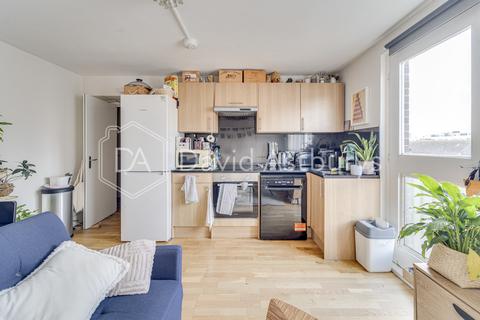 undefined, Christian Street, Aldgate, London