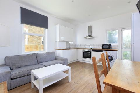 3 bedroom maisonette for sale, Oakmead Road, Balham, London