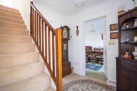 4 bedroom detached house for sale, Whitcliffe Drive, Penarth