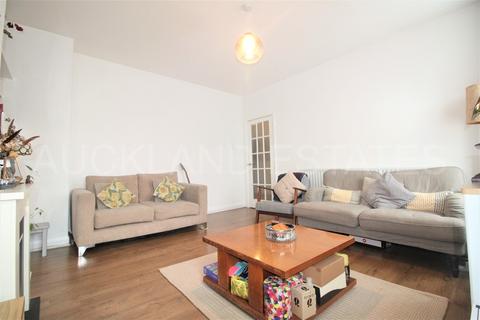 1 bedroom apartment to rent, Cranborne Parade, Potters Bar EN6