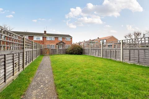 3 bedroom terraced house for sale, Beaulieu Gardens, Camberley GU17