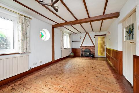 65 Frogmore Road, Blackwater, Camberley, GU17 0DB