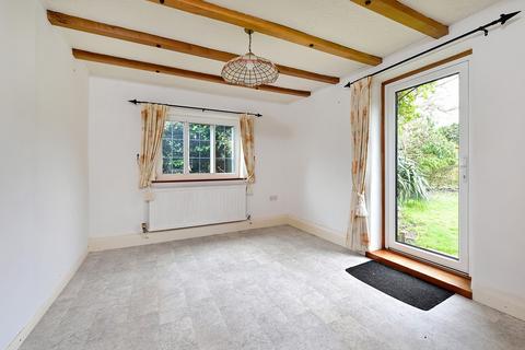 65 Frogmore Road, Blackwater, Camberley, GU17 0DB