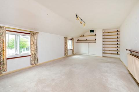 65 Frogmore Road, Blackwater, Camberley, GU17 0DB